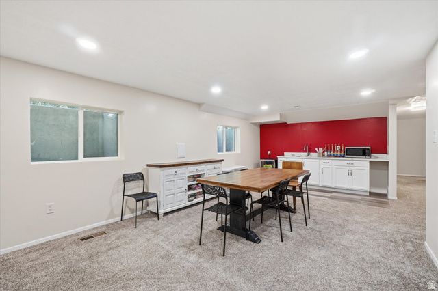 2570 W BLAKE DR, Taylorsville, UT 84129
