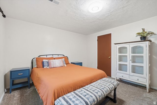 2570 W BLAKE DR, Taylorsville, UT 84129