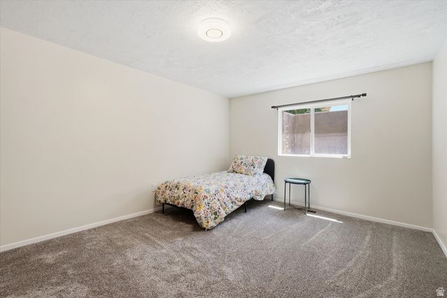 2570 W BLAKE DR, Taylorsville, UT 84129