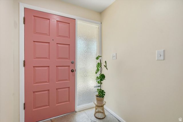 2570 W BLAKE DR, Taylorsville, UT 84129