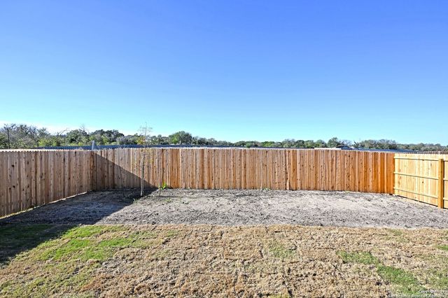 3813 Low Tide, Seguin, TX 78155