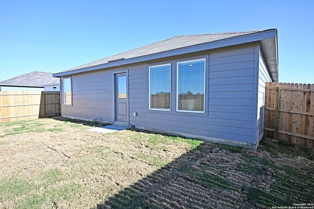 3813 Low Tide, Seguin, TX 78155