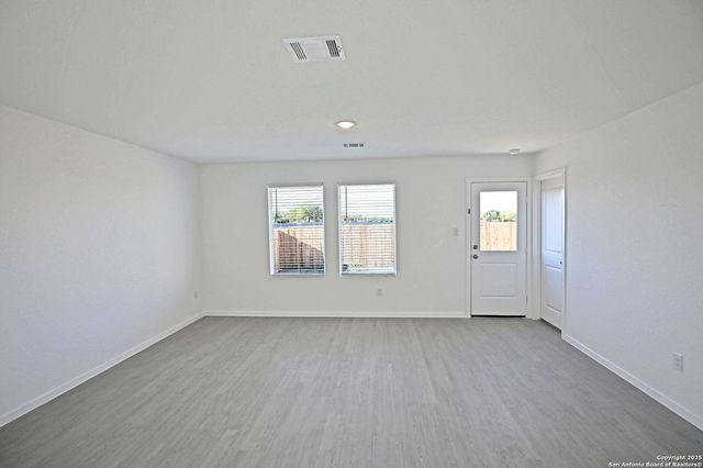 3813 Low Tide, Seguin, TX 78155