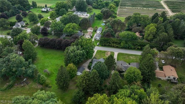 2842 Narrows Road, Perry, OH 44081
