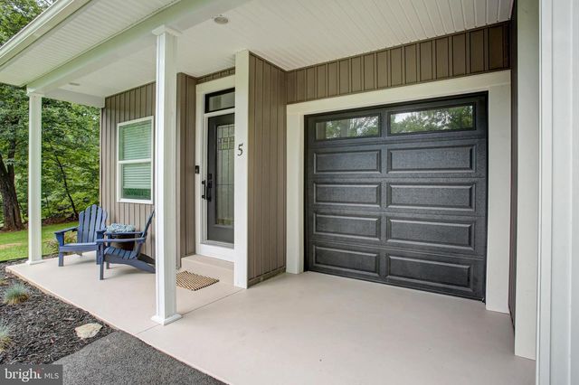 5 LAKESIDE TRL, Fairfield, PA 17320