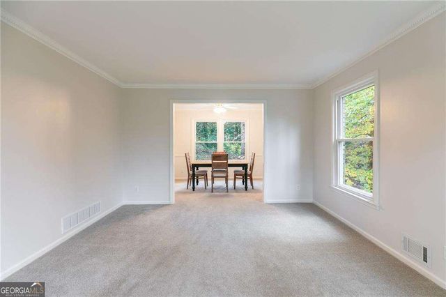 620 Oakstone Way, Roswell, GA 30075