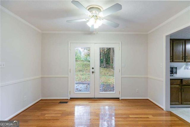 620 Oakstone Way, Roswell, GA 30075