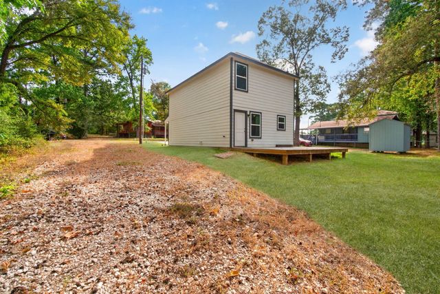 155 Cherry Tree, Livingston, TX 77351