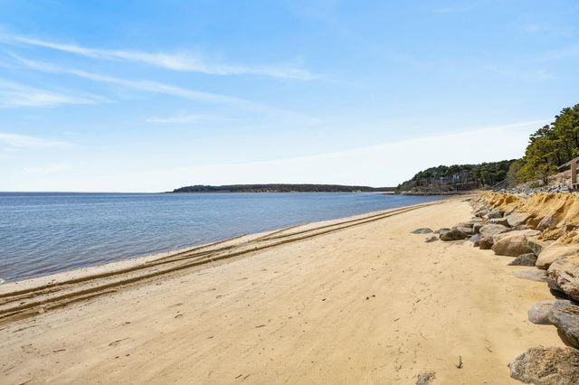 615 Chequessett Neck Road, Wellfleet, MA 02667