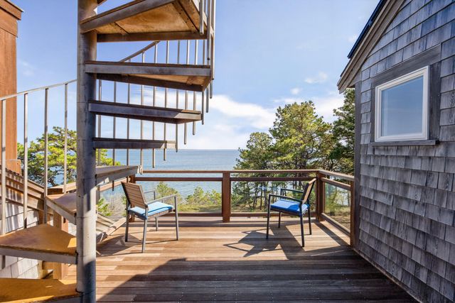 615 Chequessett Neck Road, Wellfleet, MA 02667