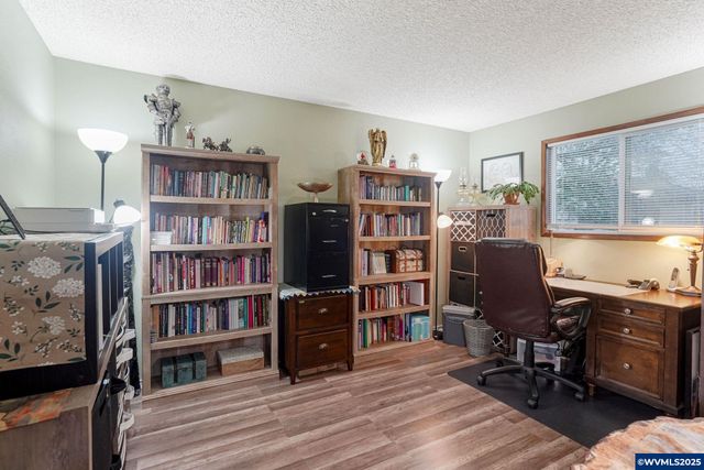 825 SW Walnut St, Albany, OR 97321