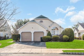 2674 Meadow Lake Drive, Toms River, NJ 08755