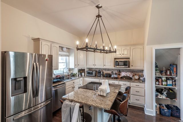 414B Rock Springs Rd, Castalian Springs, TN 37031