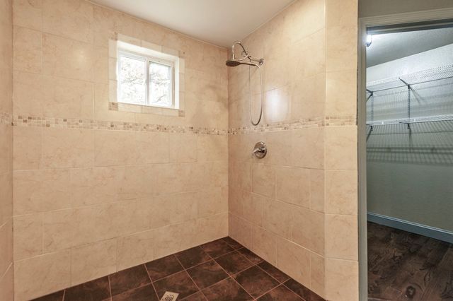 414B Rock Springs Rd, Castalian Springs, TN 37031