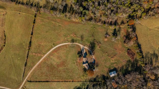 414B Rock Springs Rd, Castalian Springs, TN 37031