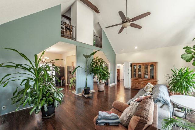 414B Rock Springs Rd, Castalian Springs, TN 37031