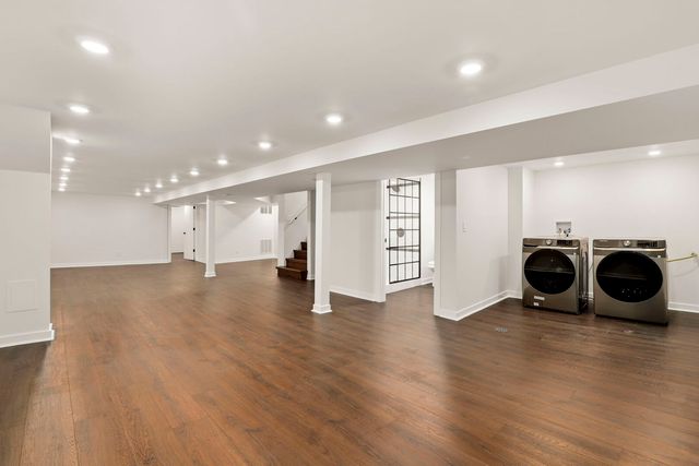 5828 N Melvina Avenue, Chicago, IL 60646