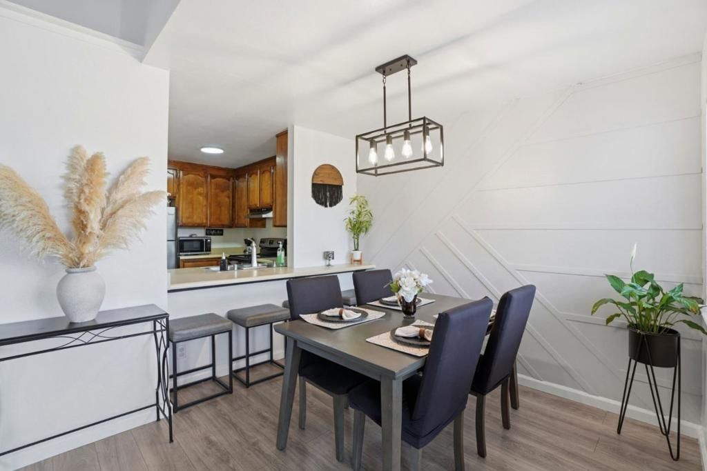 Image 34 of property listing at 1055 Padre Drive 2, Salinas, CA 93901