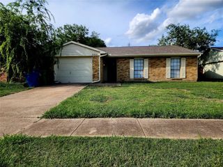 5221 Kisor Drive, The Colony, TX 75056