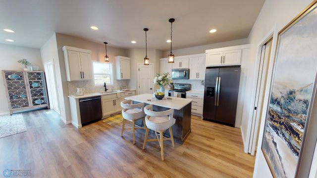 1258 Marlys Drive W, West Fargo, ND 58078