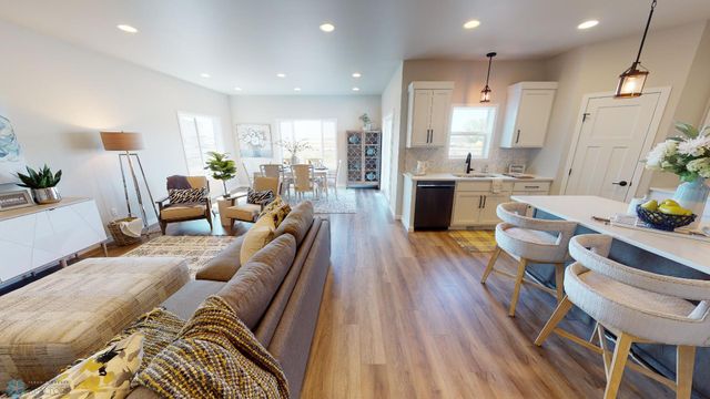 1258 Marlys Drive W, West Fargo, ND 58078