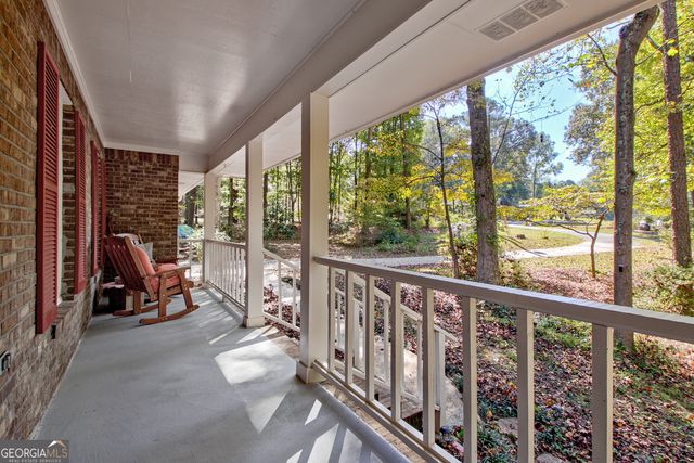 175 Grace Lane, Tyrone, GA 30290