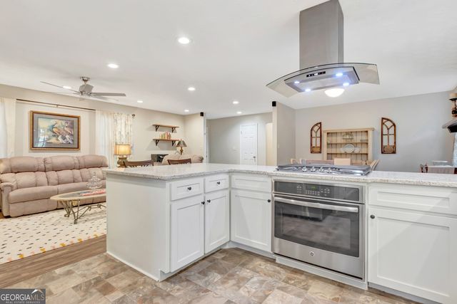 175 Grace Lane, Tyrone, GA 30290