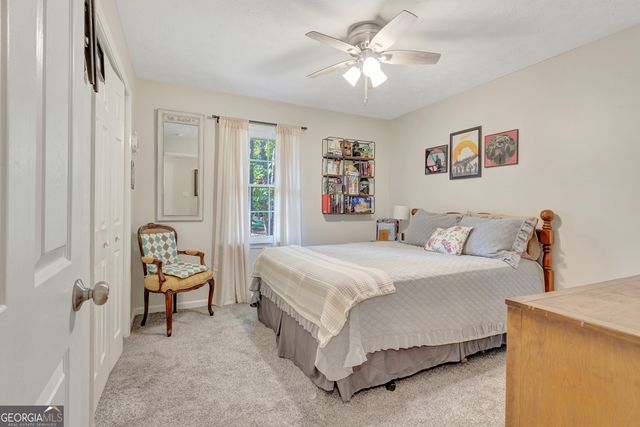 175 Grace Lane, Tyrone, GA 30290