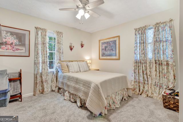 175 Grace Lane, Tyrone, GA 30290