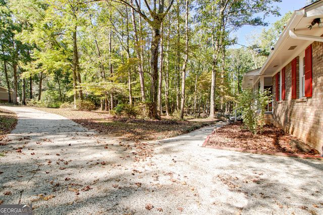 175 Grace Lane, Tyrone, GA 30290