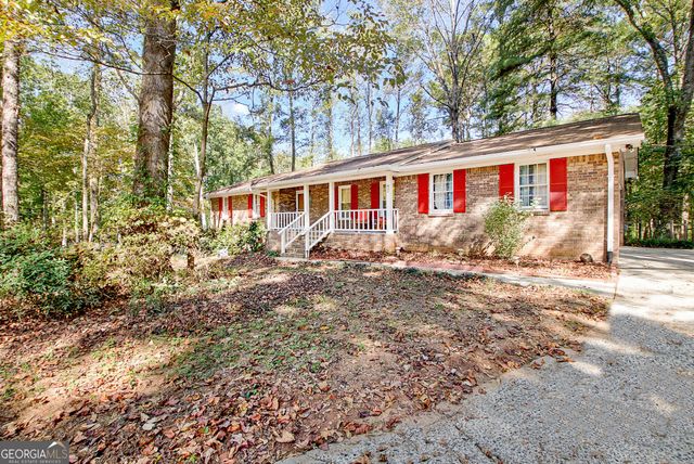 175 Grace Lane, Tyrone, GA 30290