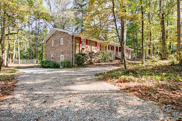 175 Grace Lane, Tyrone, GA 30290