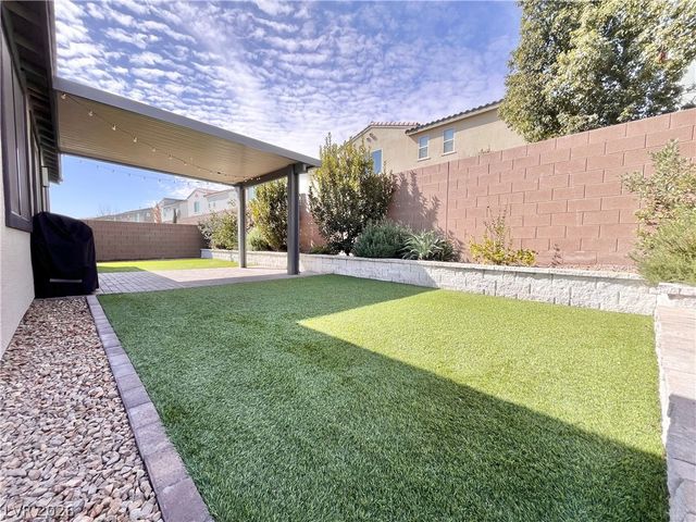 6925 Horizon Glen Court, North Las Vegas, NV 89084