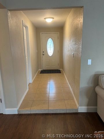 3106 S 137th East Avenue, Tulsa, OK 74134