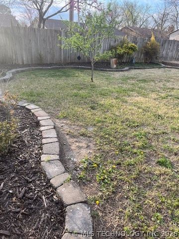 3106 S 137th East Avenue, Tulsa, OK 74134