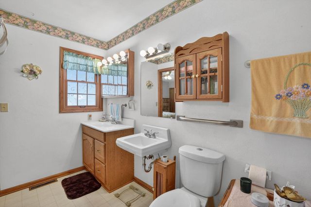 522 Andrews Street, Nashua, IA 50658