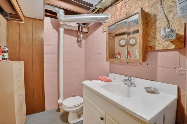 522 Andrews Street, Nashua, IA 50658