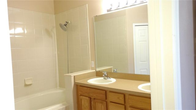 14651 WATER LOCUST DRIVE, Orlando, FL 32828