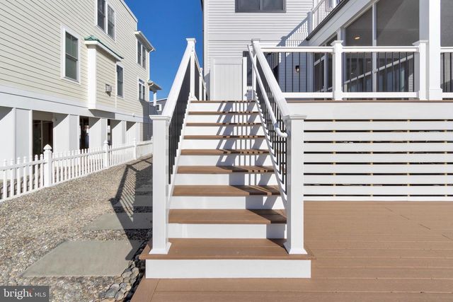 24 W ATLANTIC ST, Fenwick Island, DE 19944