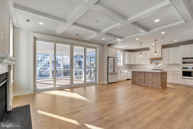 24 W ATLANTIC ST, Fenwick Island, DE 19944