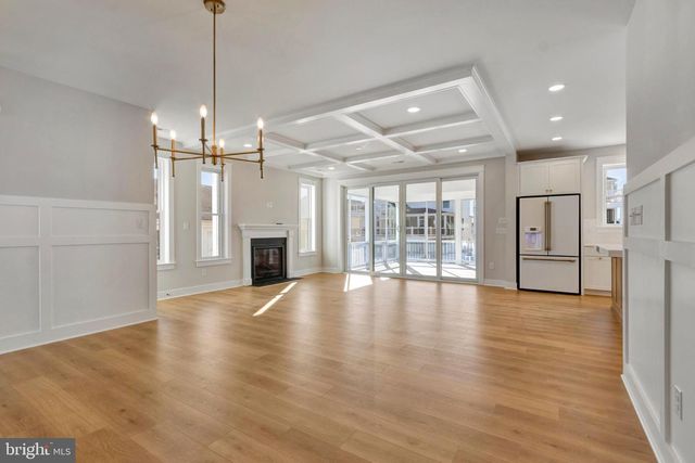 24 W ATLANTIC ST, Fenwick Island, DE 19944