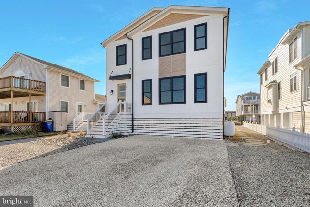 24 W ATLANTIC ST, Fenwick Island, DE 19944