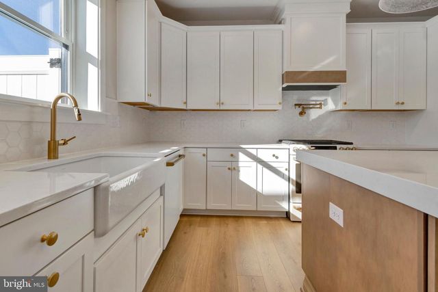 24 W ATLANTIC ST, Fenwick Island, DE 19944