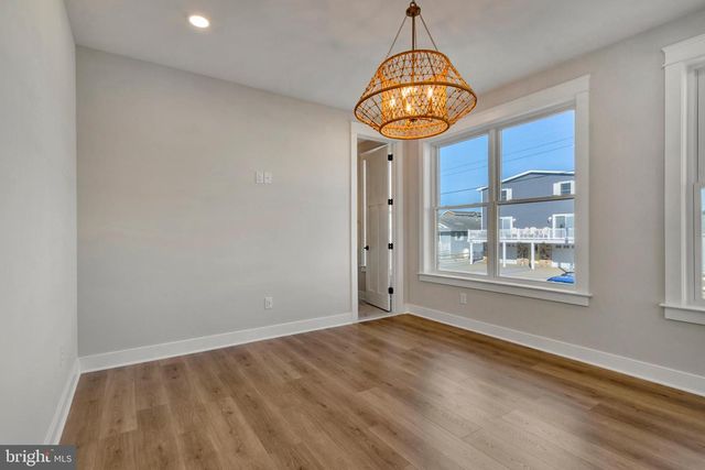 24 W ATLANTIC ST, Fenwick Island, DE 19944