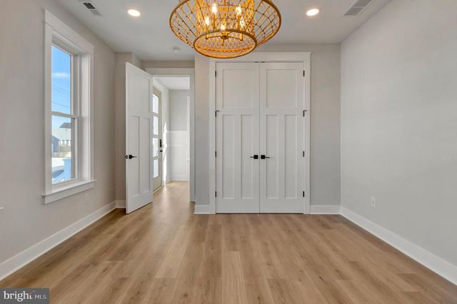 24 W ATLANTIC ST, Fenwick Island, DE 19944