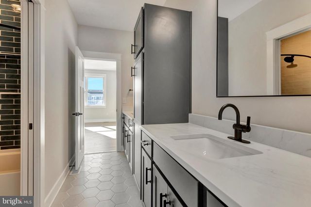 24 W ATLANTIC ST, Fenwick Island, DE 19944