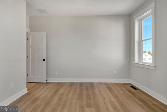 24 W ATLANTIC ST, Fenwick Island, DE 19944