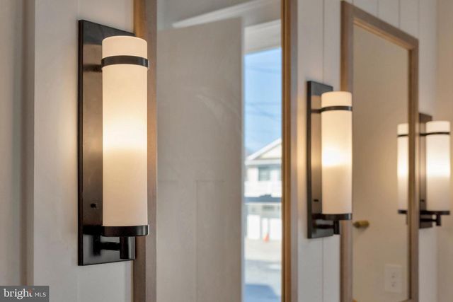 24 W ATLANTIC ST, Fenwick Island, DE 19944