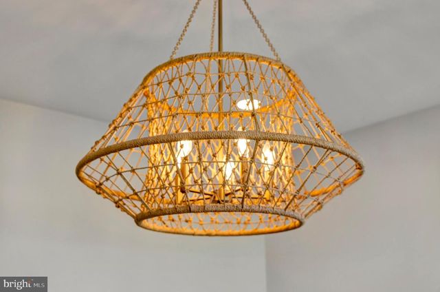 24 W ATLANTIC ST, Fenwick Island, DE 19944