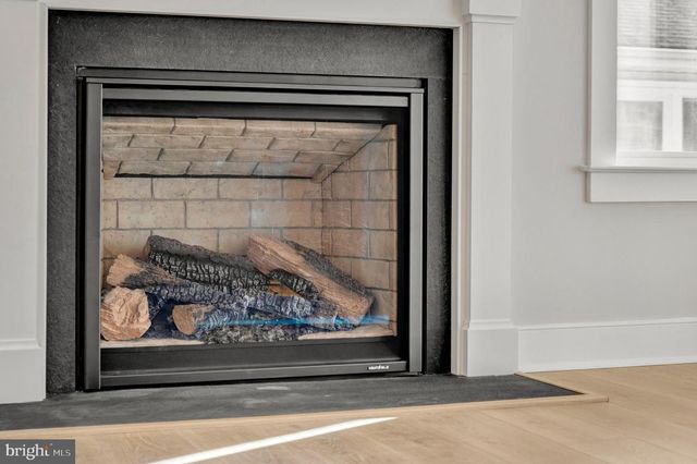 24 W ATLANTIC ST, Fenwick Island, DE 19944